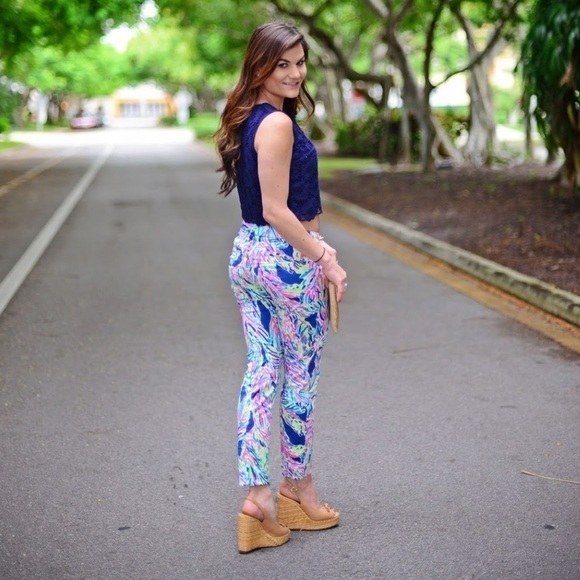 Lilly Pulitzer Colorful Ankle Pants - Picture 2 of 12